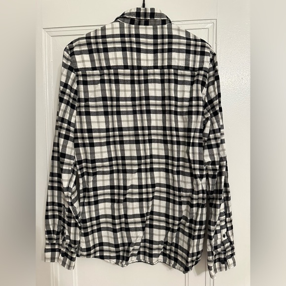 H&M Divided - Men’s Plaid Shirt - Picture 3 of 3